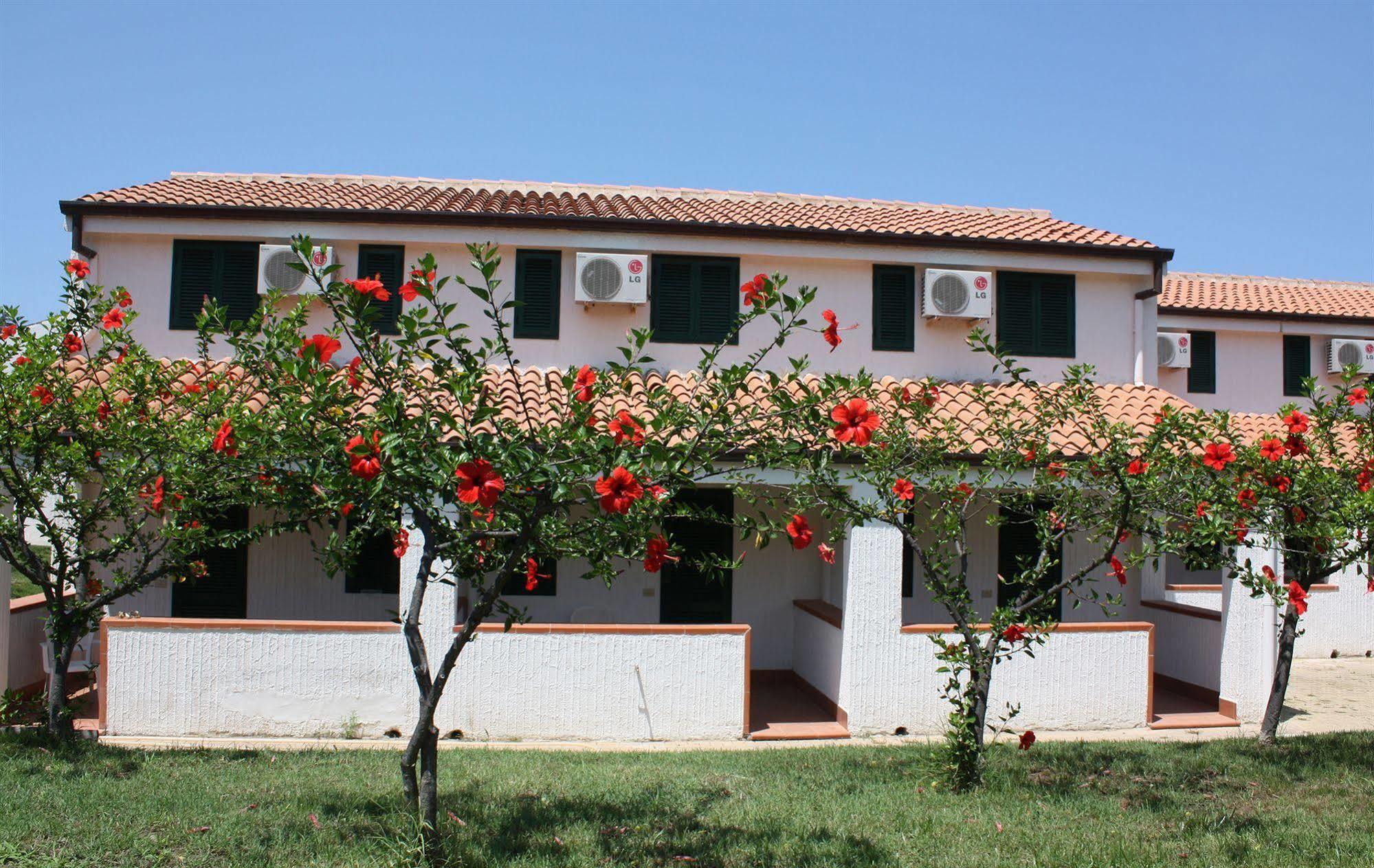 Cefalu Resort - Sporting Club Buitenkant foto