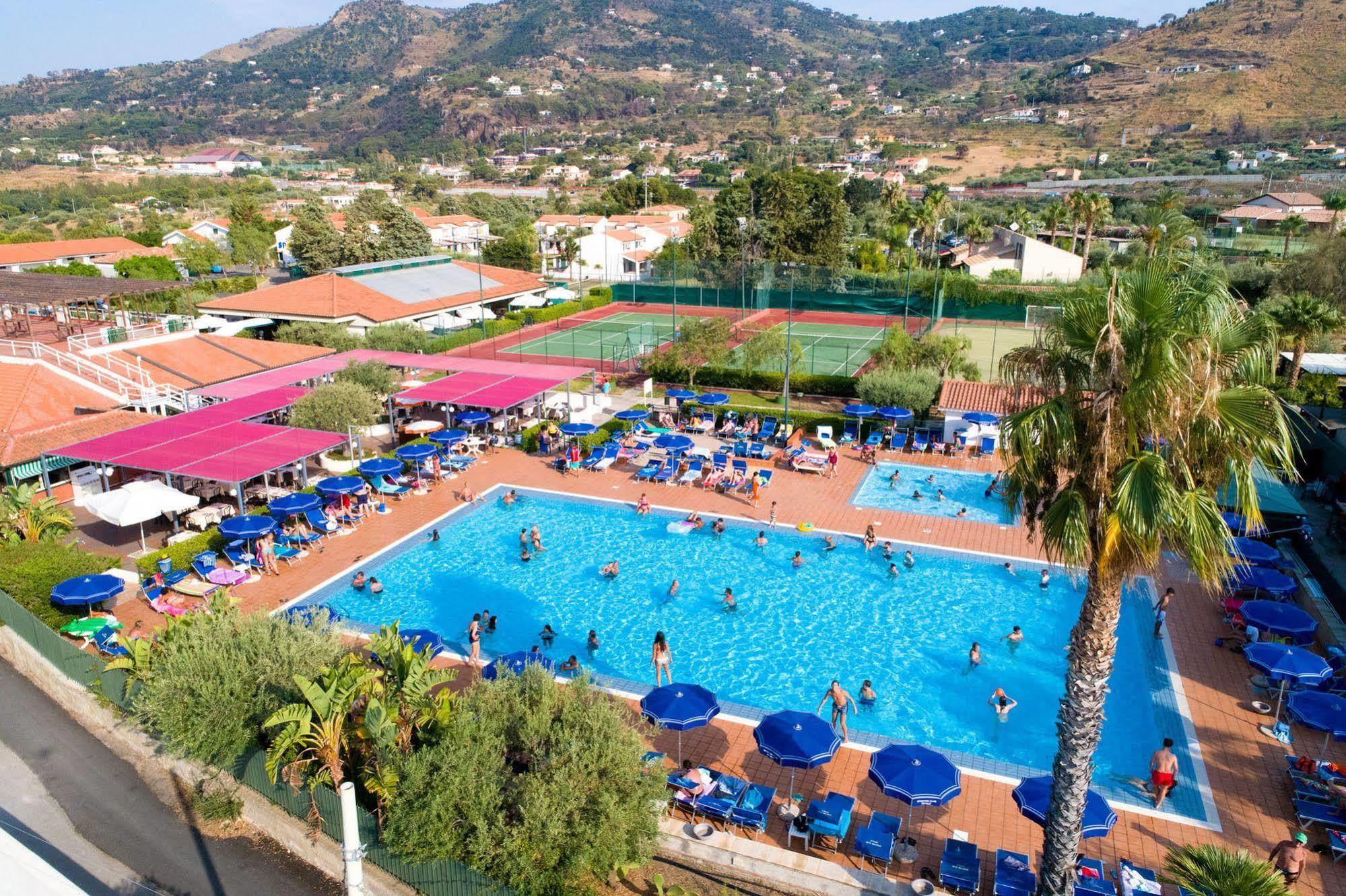 Cefalu Resort - Sporting Club Buitenkant foto